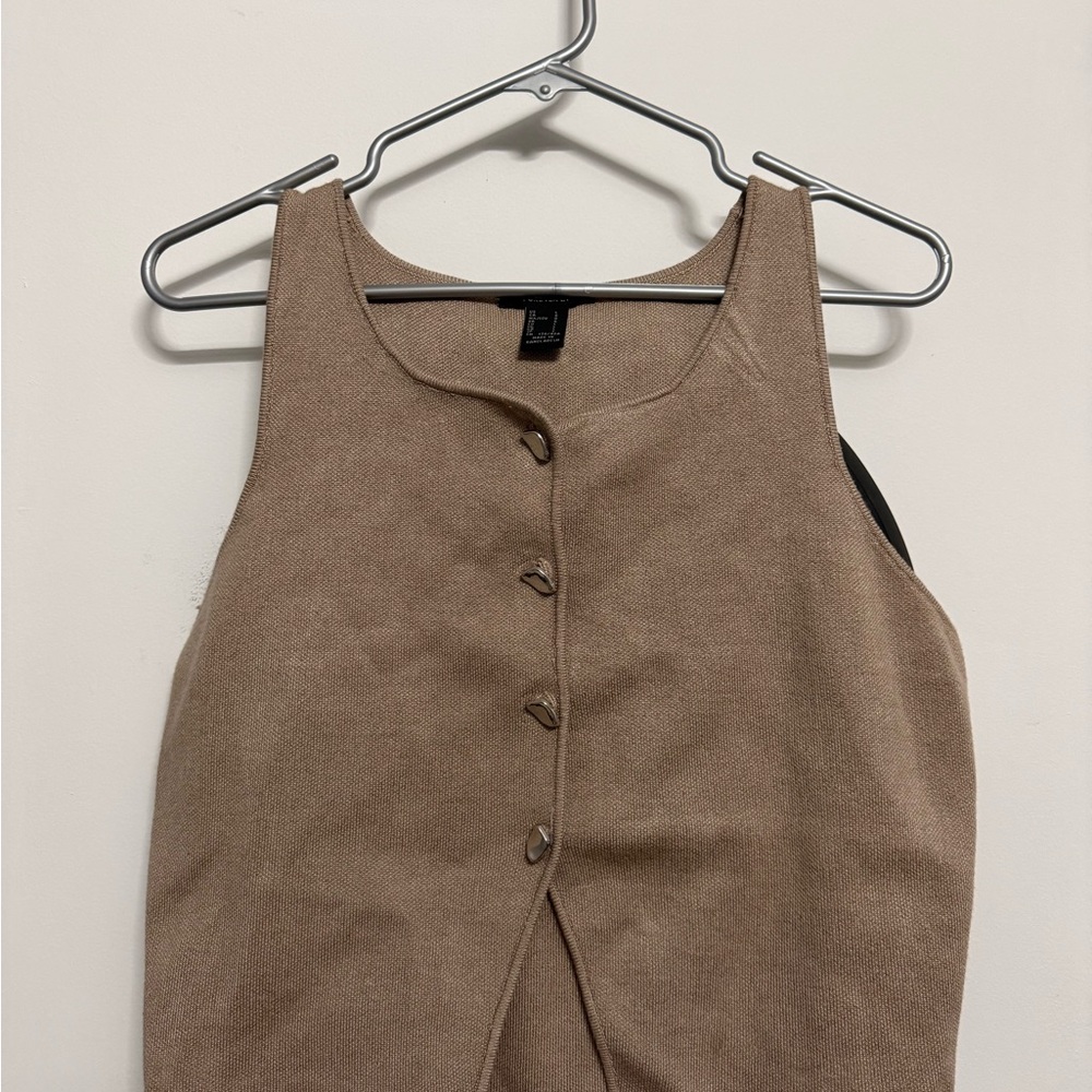 Forever 21 Tan Sleeveless Top